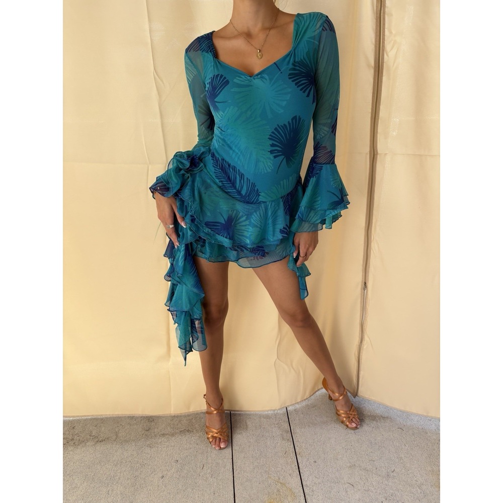 Ballroom & Latin Rhythm Competition Dress XS/S Blue Ruffled Sexy Cha Cha Vintage